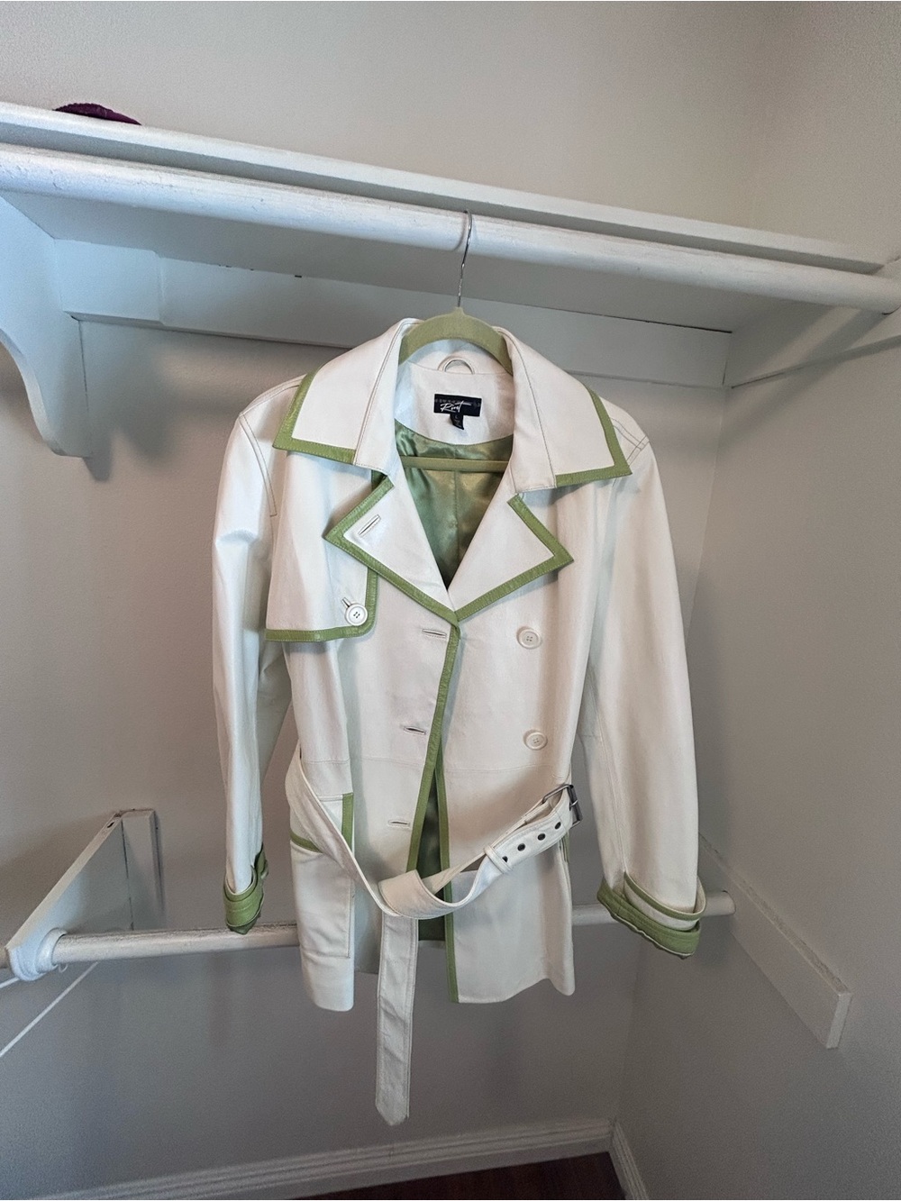 Stunning Black Rivet Women's White & Green Trim Leather Trench Coat Size L
